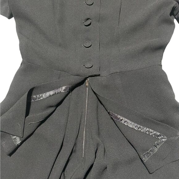 Babs Junior 1940s True Vintage Black Crepe Peplum Dress with Beaded Trimming - Picture 9 of 16